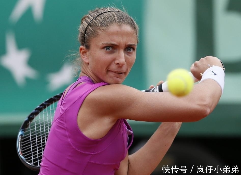 喊口号的看 喊口号的看